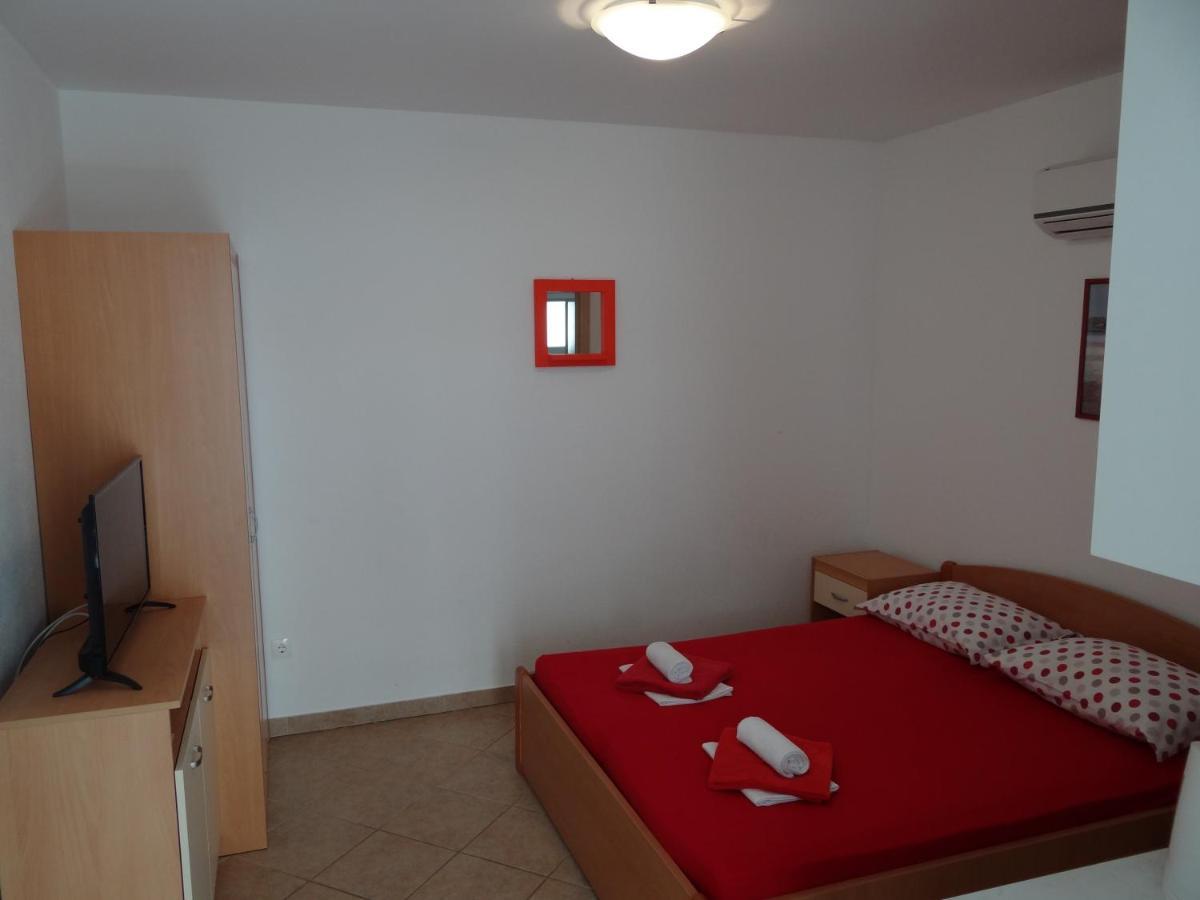 Apartments Jasna Makarska Exterior photo